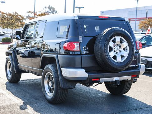 Used 2007 Toyota FJ Cruiser 4WD image 19