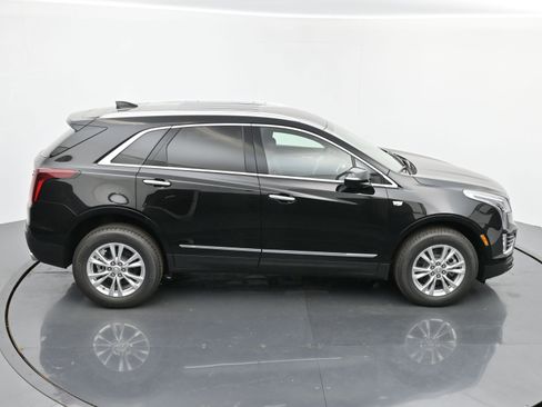 New 2025 Cadillac XT5 Luxury image 28