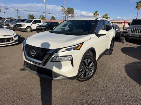 Used 2023 Nissan Rogue SV FWD image 1