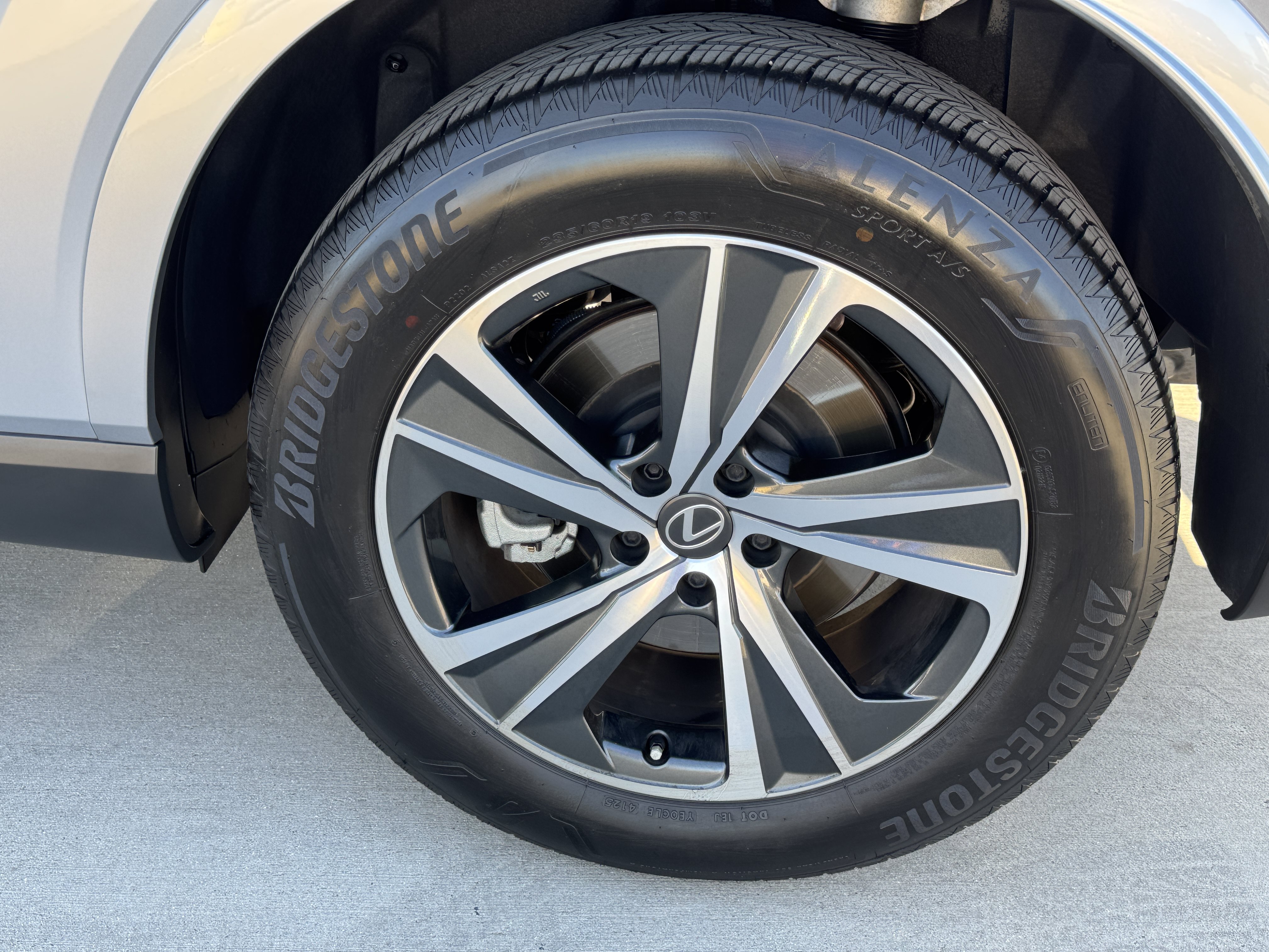 Certified 2026 Lexus RX 350 Premium w/ Accessory Package (2T) FWD image 18