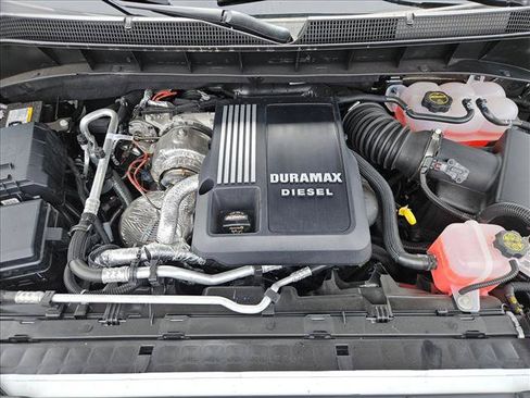 New 2026 Chevrolet Silverado 1500 RST w/ Max Trailering Package AWD/4WD image 18