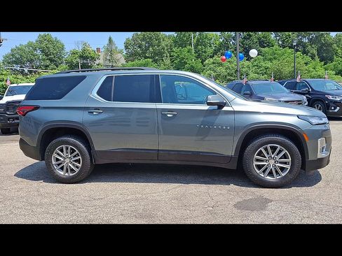 Certified 2023 Chevrolet Traverse LT AWD/4WD image 9