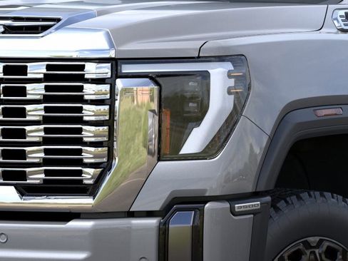 New 2025 GMC Sierra 3500 Denali w/ Denali Reserve Package image 34