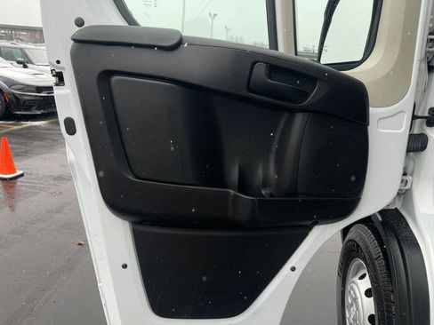 Used 2020 RAM ProMaster 2500 image 12