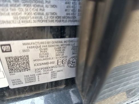 Used 2023 Chevrolet Silverado 1500 Custom image 14