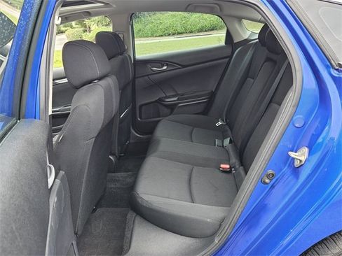 Used 2019 Honda Civic EX image 6