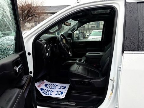 Used 2020 GMC Sierra 3500 Denali w/ Denali Ultimate Package image 16
