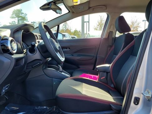 Used 2025 Nissan Versa SR w/ Trunk Package FWD image 22