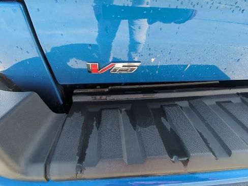 Used 2022 GMC Canyon Elevation w/ Elevation Premium Package image 8