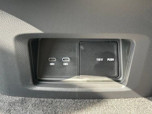 New 2026 Volkswagen Atlas SE FWD image 51