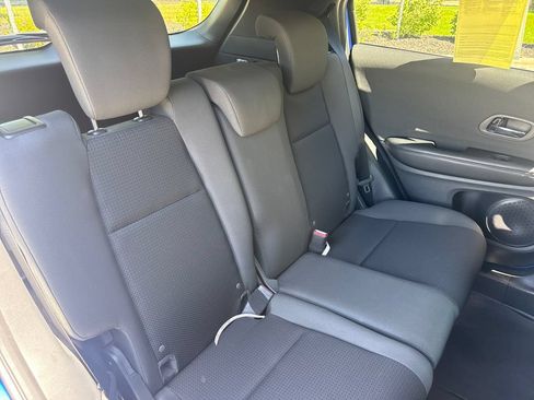 Certified 2022 Honda HR-V Sport image 34