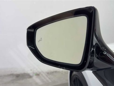 Used 2021 Lexus IS 350 F Sport image 11