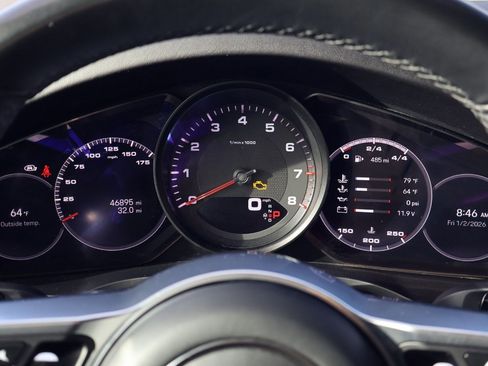 Certified 2023 Porsche Cayenne Platinum Edition image 16