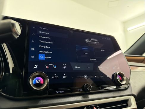 New 2026 Lexus RX 350h AWD/4WD image 23