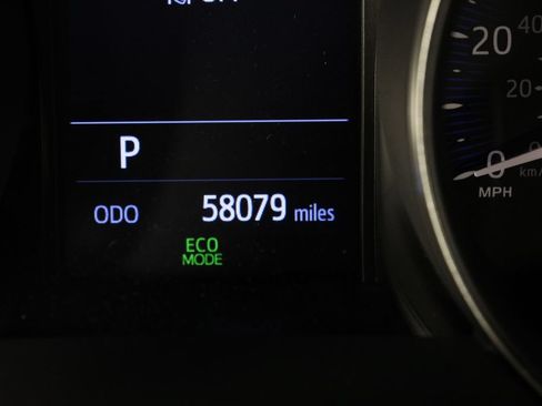 Used 2020 Toyota C-HR XLE FWD image 27