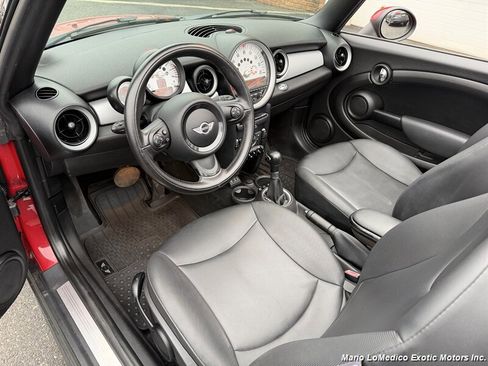 Used 2013 MINI Cooper Convertible image 31