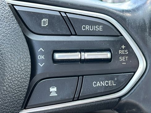 Used 2020 Hyundai Santa Fe SEL w/ Convenience + Premium Package FWD image 25