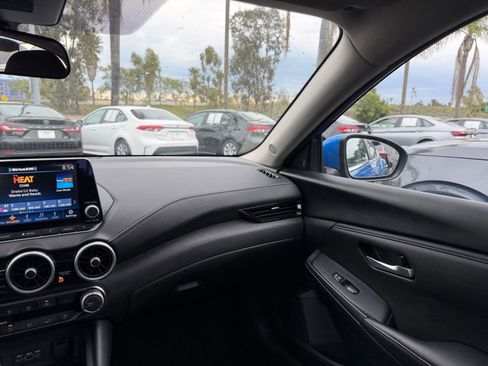 Used 2025 Nissan Sentra SV image 33