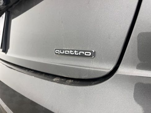 Used 2021 Audi Q8 Premium Plus w/ Premium Plus Package image 19