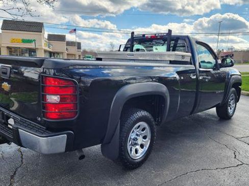 Used 2011 Chevrolet Silverado 1500 W/T w/ LS Package image 5