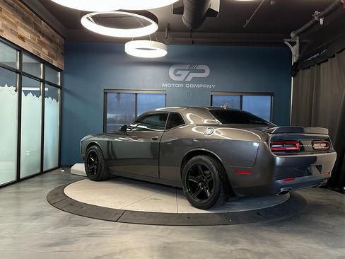 Used 2018 Dodge Challenger SXT w/ Sound Group image 5