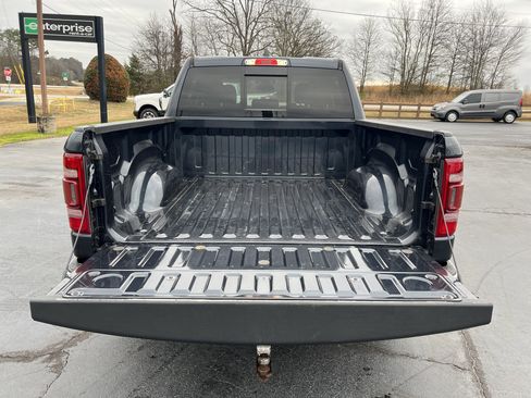 Used 2019 RAM 1500 Laramie image 21
