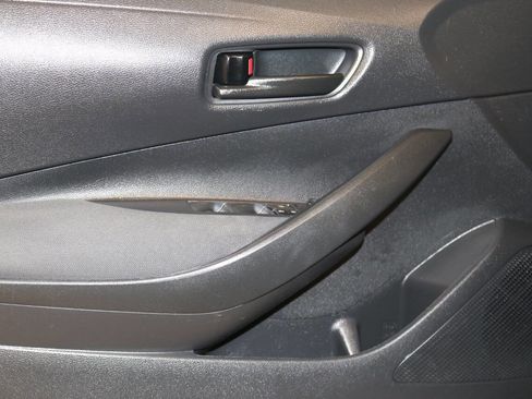 Used 2022 Toyota Corolla LE image 53