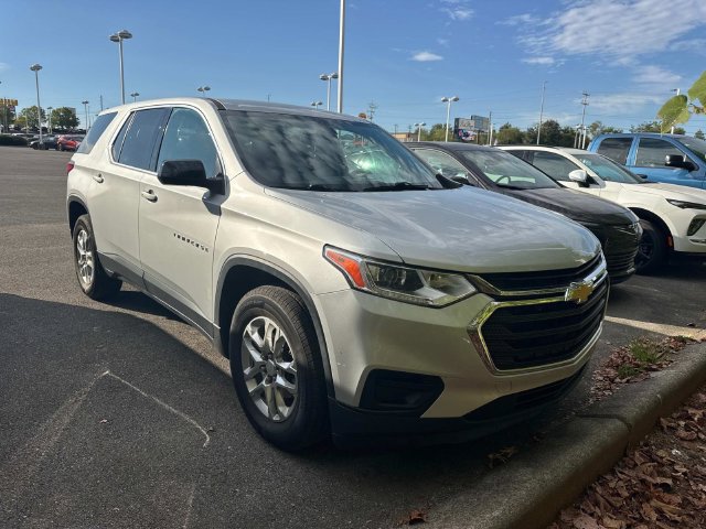 Used 2020 Chevrolet Traverse LS w/ LPO, Floor Liner Package FWD image 2