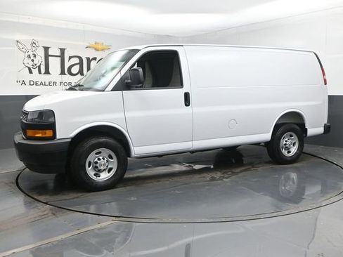 New 2026 Chevrolet Express 2500 image 10