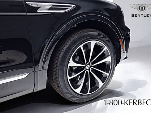 New 2025 Bentley Bentayga image 20