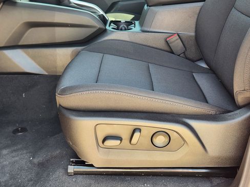 New 2026 Chevrolet Colorado W/T w/ WT Custom Package image 22