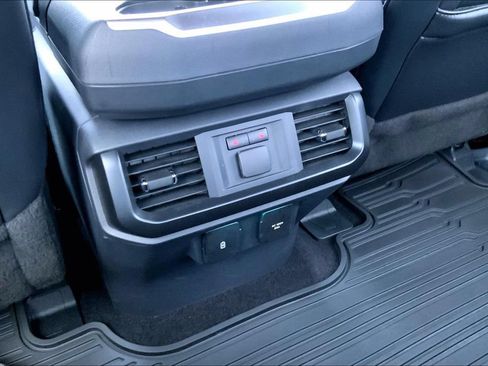 Used 2021 Ford F150 Raptor w/ Equipment Group 801A High AWD/4WD image 11