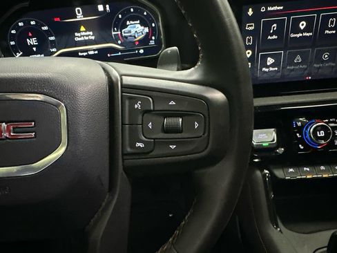 Used 2023 GMC Sierra 1500 AT4 w/ AT4 Premium Package AWD/4WD image 28