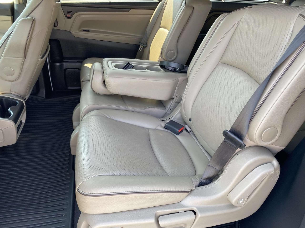 Used 2022 Honda Odyssey Elite image 20