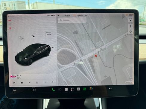 Used 2018 Tesla Model 3 AWD/4WD image 23