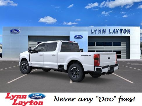 New 2026 Ford F250 Lariat w/ Tremor Off-Road Package AWD/4WD image 4