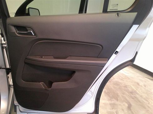 Used 2015 Chevrolet Equinox LT w/ Driver Convenience Package FWD image 36