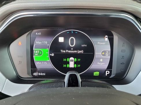 Used 2023 Chevrolet Bolt EUV Premier w/ Sun & Sound Package image 22