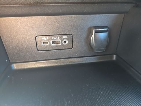 Used 2022 Nissan Sentra SV FWD image 20