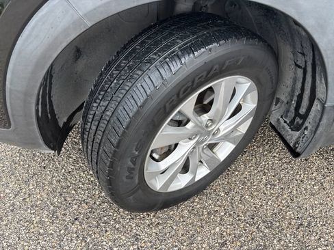 Used 2021 Hyundai Tucson Value FWD image 30