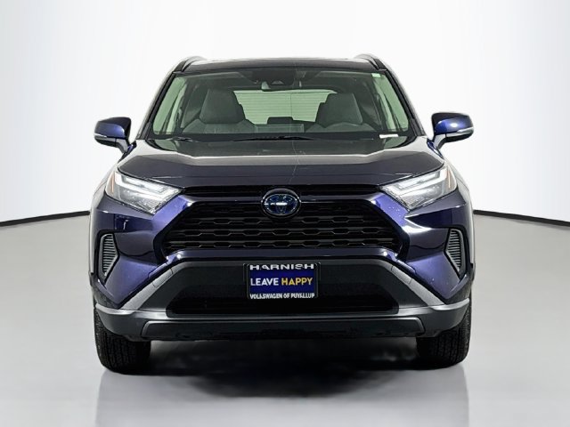 Used 2022 Toyota RAV4 XLE w/ Convenience Package AWD/4WD image 2