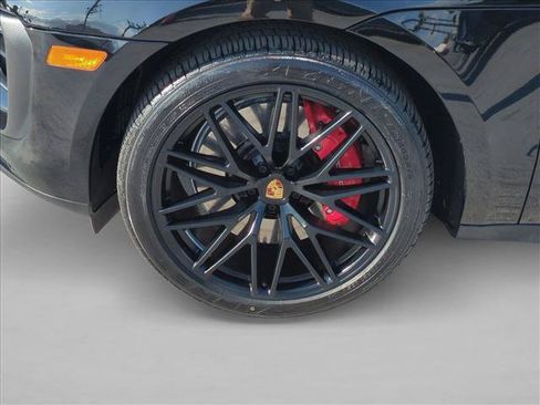 Used 2023 Porsche Macan GTS AWD/4WD image 26