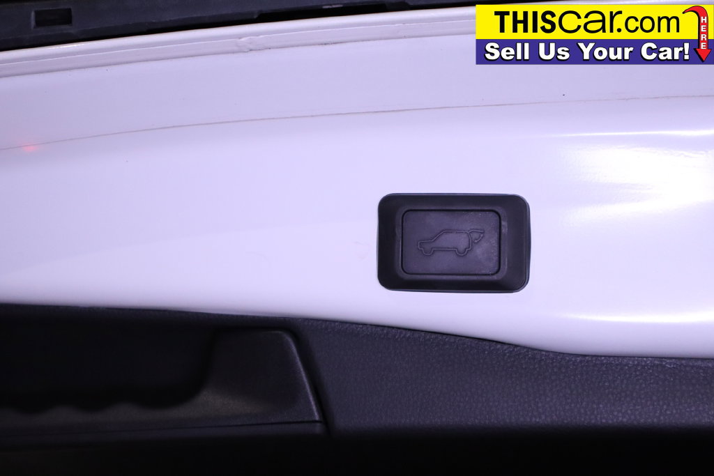 Used 2021 Toyota RAV4 XLE Premium FWD image 36