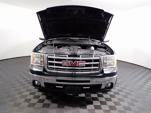 Used 2011 GMC Sierra 1500 SLE w/ Power Tech Package image 3