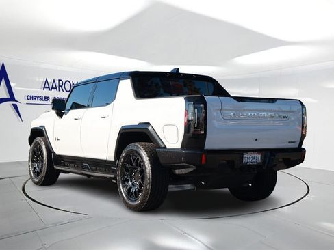 Used 2025 GMC Hummer EV 2X AWD/4WD image 2
