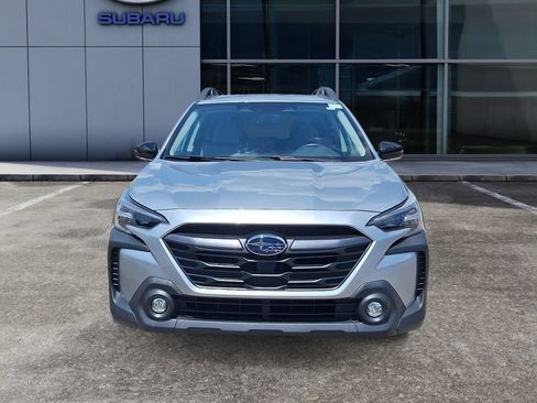 Certified 2024 Subaru Outback Premium AWD/4WD image 3