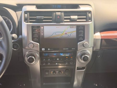 Used 2020 Toyota 4Runner Limited AWD/4WD image 16
