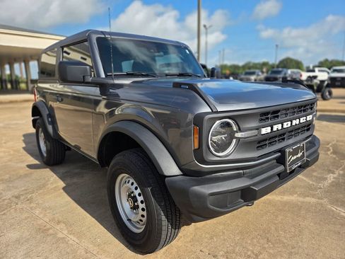 New 2026 Ford Bronco 2-Door AWD/4WD image 3