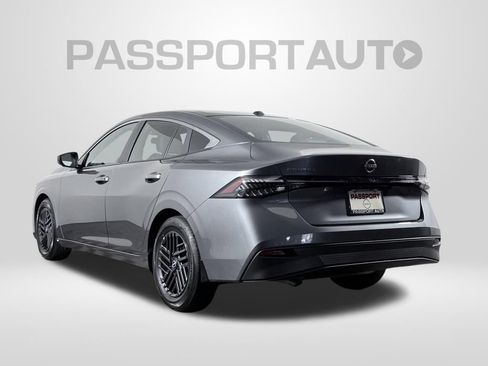 Certified 2026 Nissan Sentra SV w/ SV Convenience Package FWD image 5