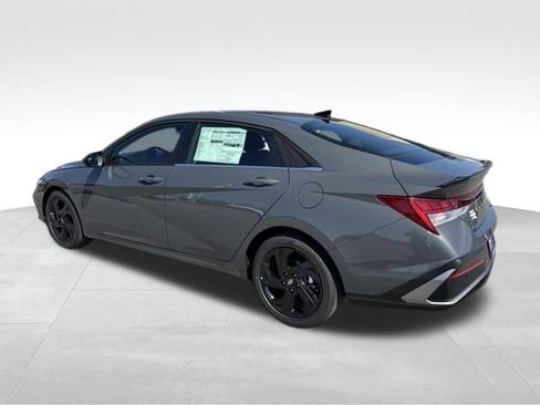 New 2026 Hyundai Elantra SEL Sport Premium FWD image 3